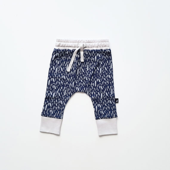 anarkid-paint-navy-pants-oh-my-golly-gosh